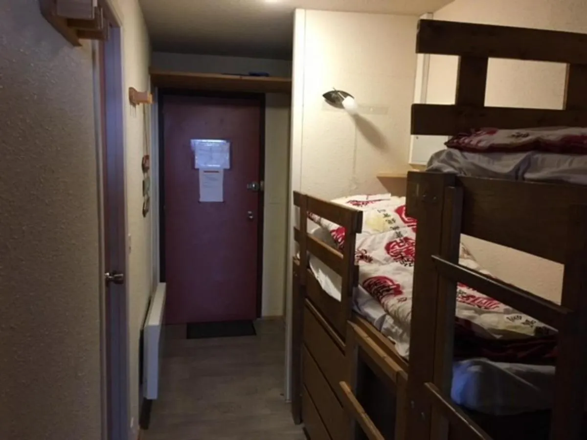 Studio Cabine 5 Pers, Balcon, 80M Pistes, Animaux Ok - Fr-1-404-228 ラ・モンジー アパート